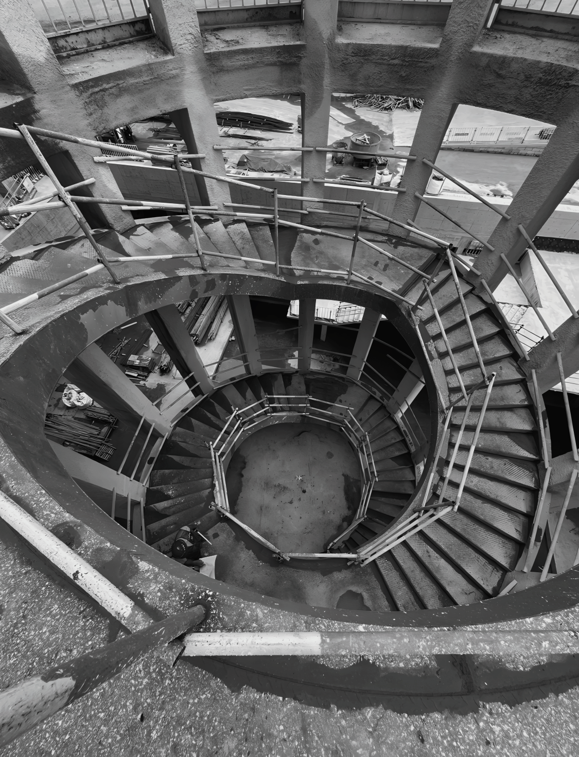 Poly clubhouse curved steel staircase project